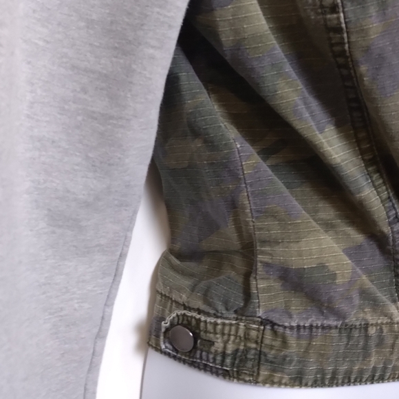 Tinseltown Denim Couture Camo Crop Jacket, XS - Picture 5 of 11